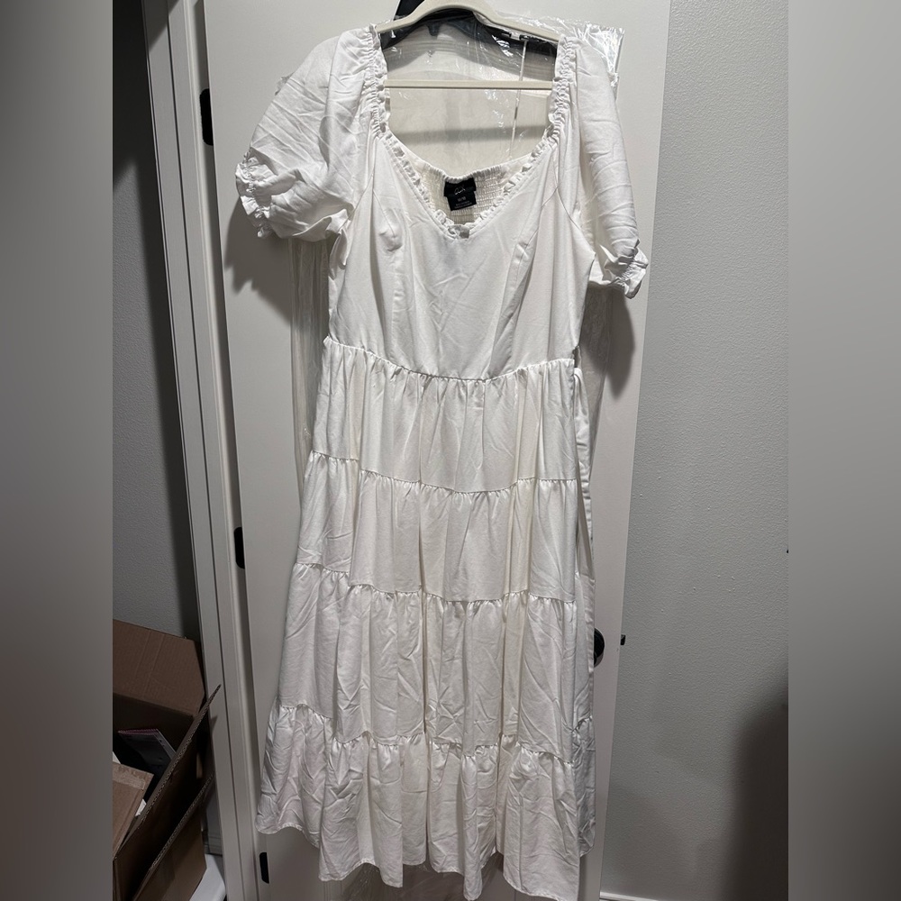 Puff Sleeve tie belt midi